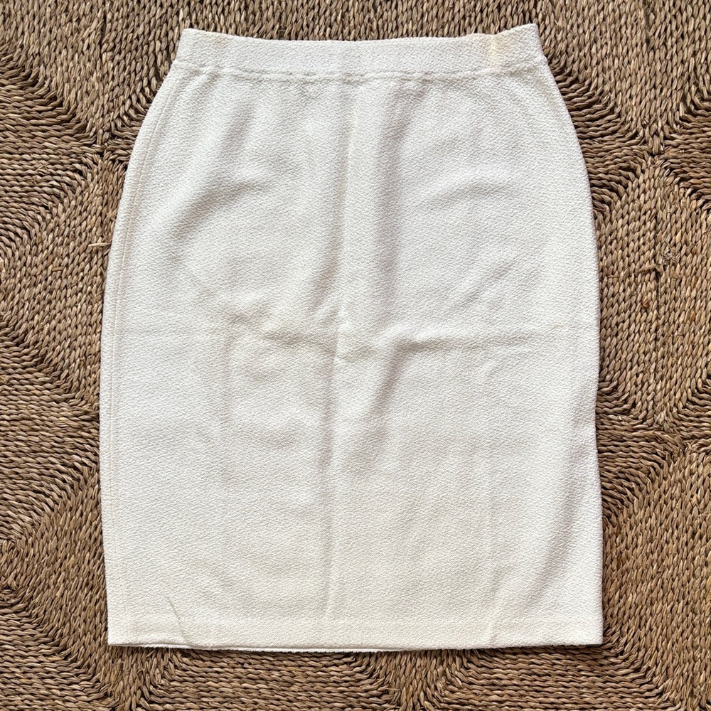 St. John Collection Cream Pencil Skirt
